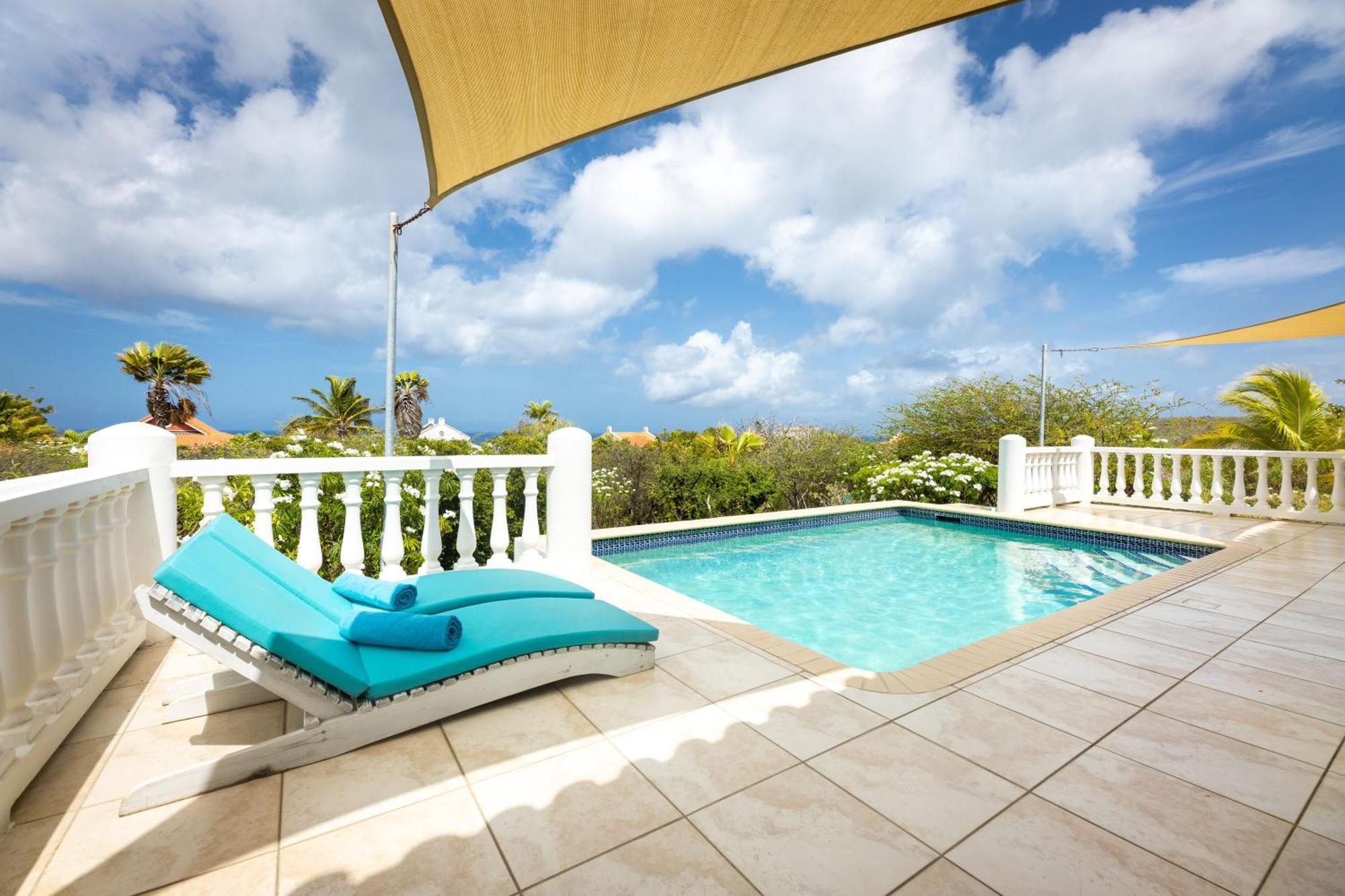 Coral Estate Holidays Willibrordus Exterior photo