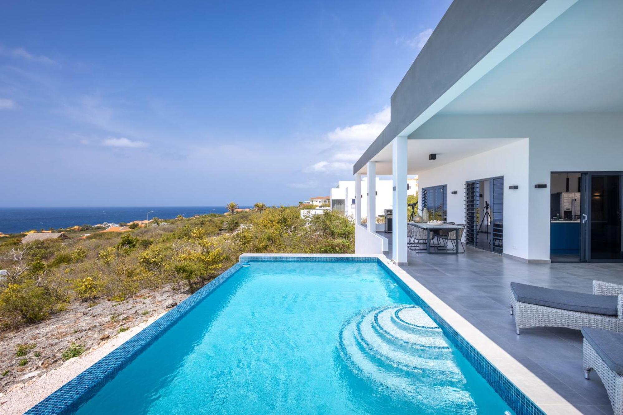 Coral Estate Holidays Willibrordus Exterior photo