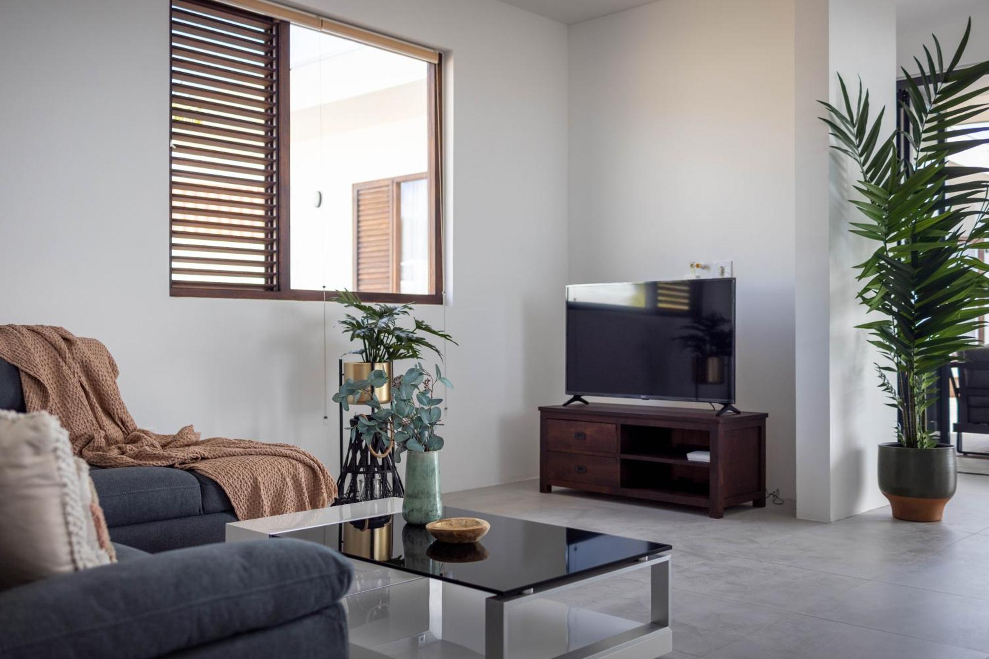 Coral Estate Holidays Willibrordus Room photo